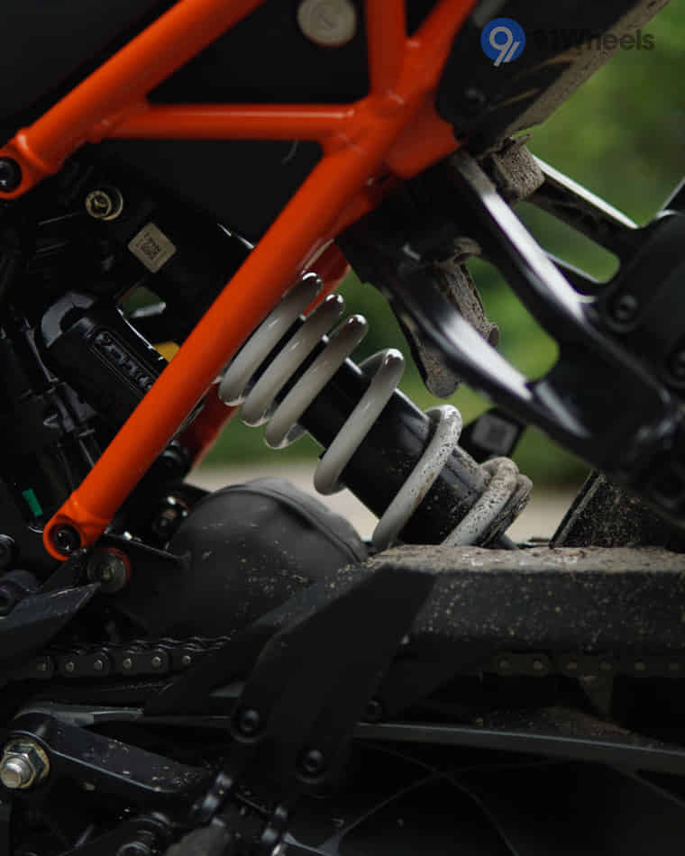 Wheels & Suspension - 3