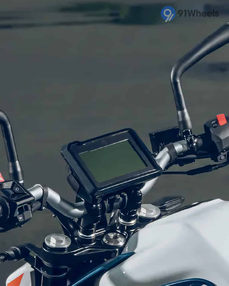 Handlebar & Console Area - 2