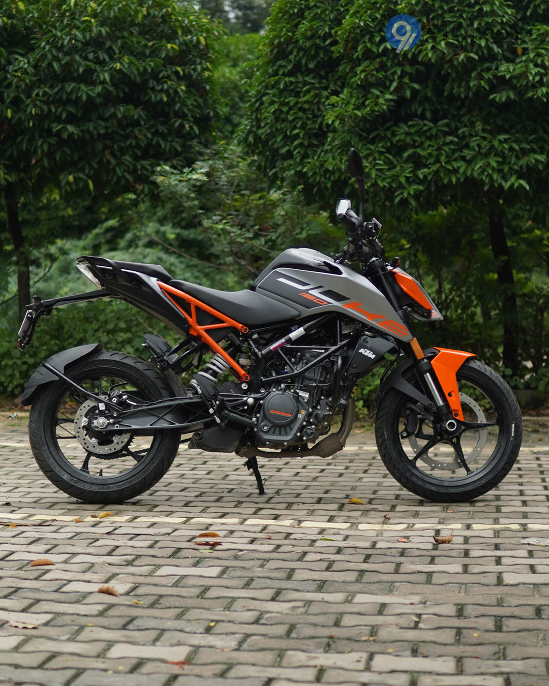 KTM 160 Duke image