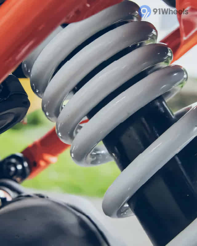 160 Duke Rear Suspension Spring Preload Setting