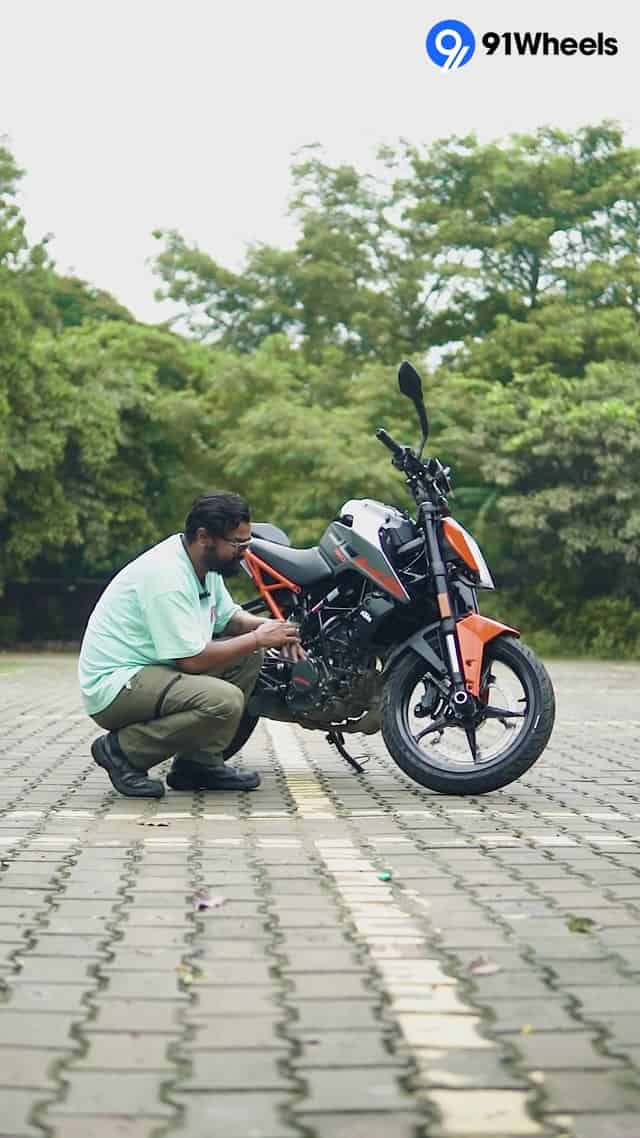 KTM 160 Duke Video