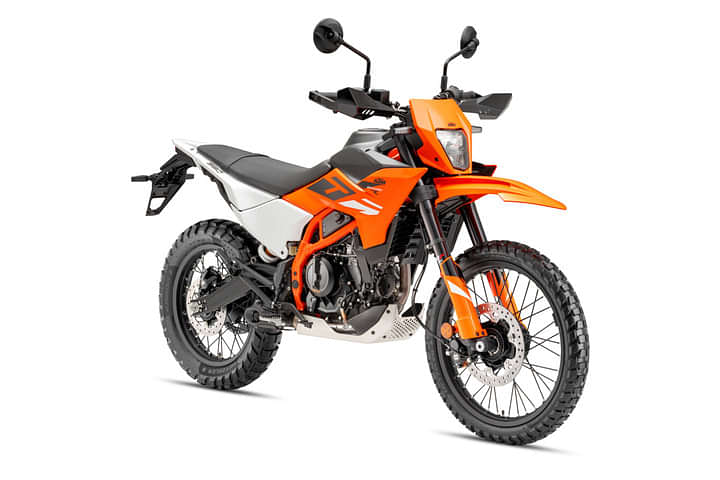 KTM 390 Enduro R Right Front Three Quarter