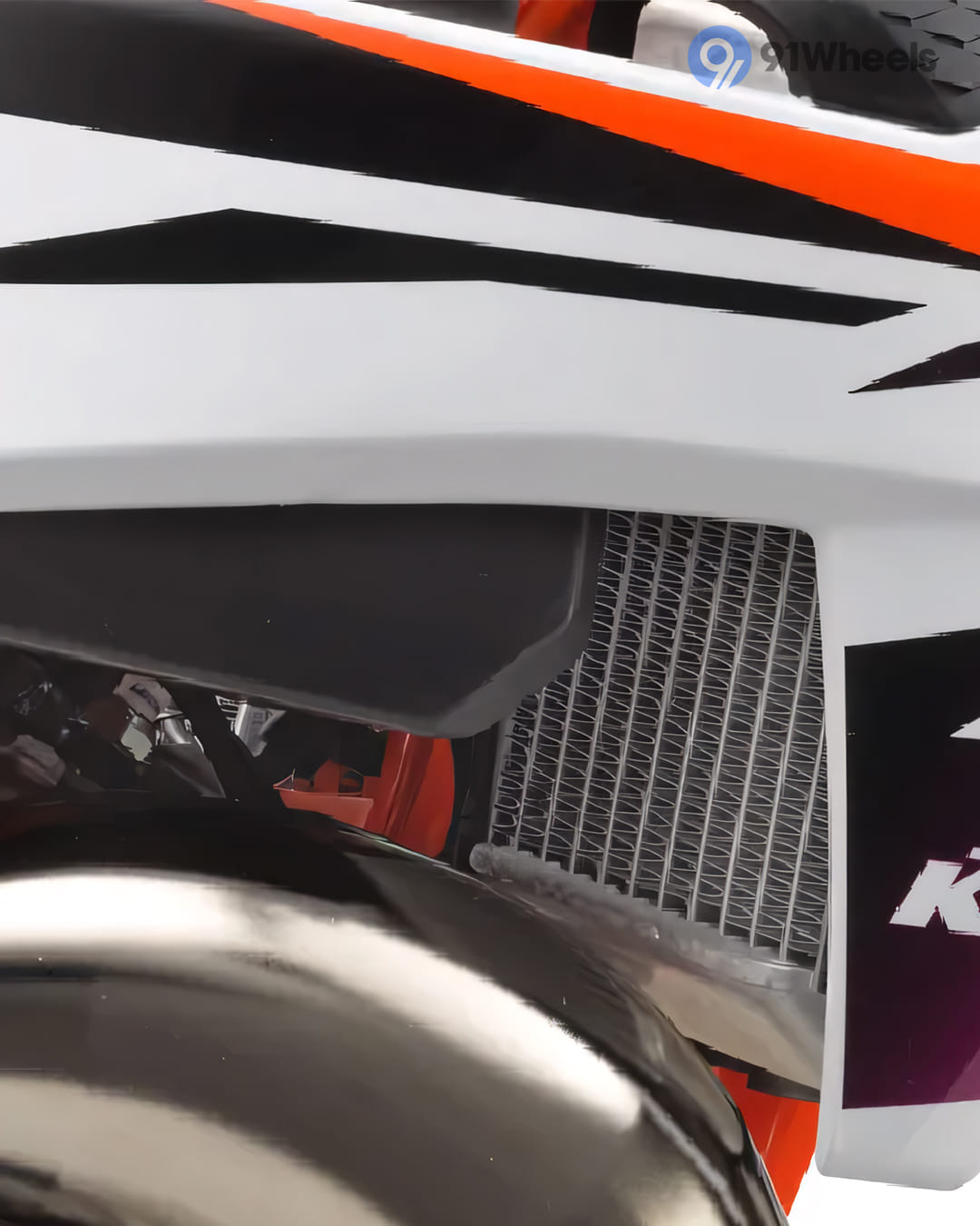 Engine & Exhaust - 2 Engine & Exhaust - 2