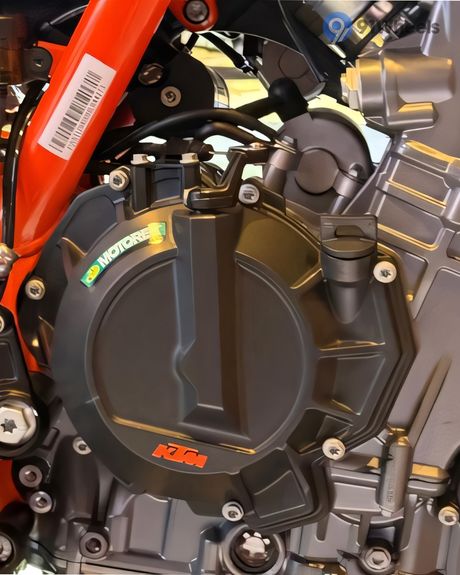 890 Duke R Engine From Right