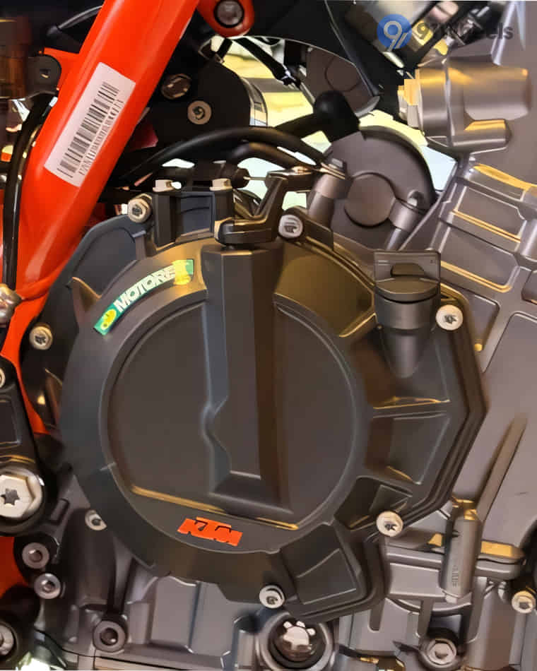 Engine & Exhaust - 1