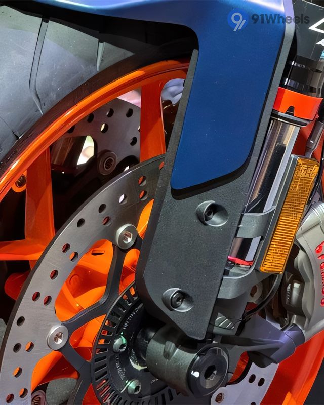 890 Duke R Rear Disc Brake