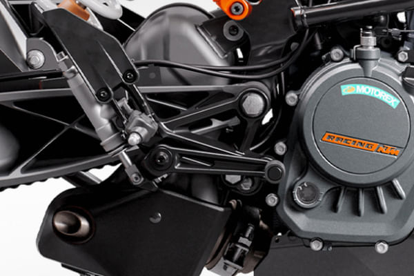 KTM Duke 125 Engine From Left