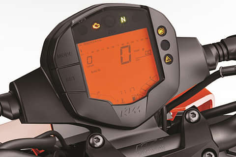 KTM Duke 125 Speedometer Image