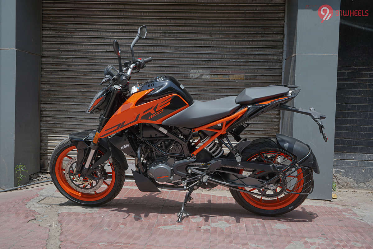 KTM Duke 200 Left Side View