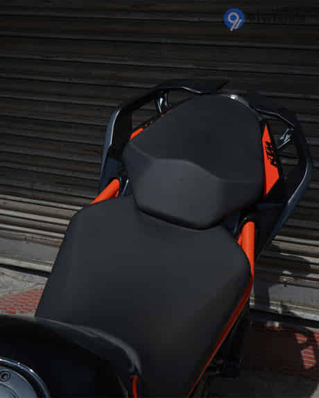 Duke 200 Bike Seat