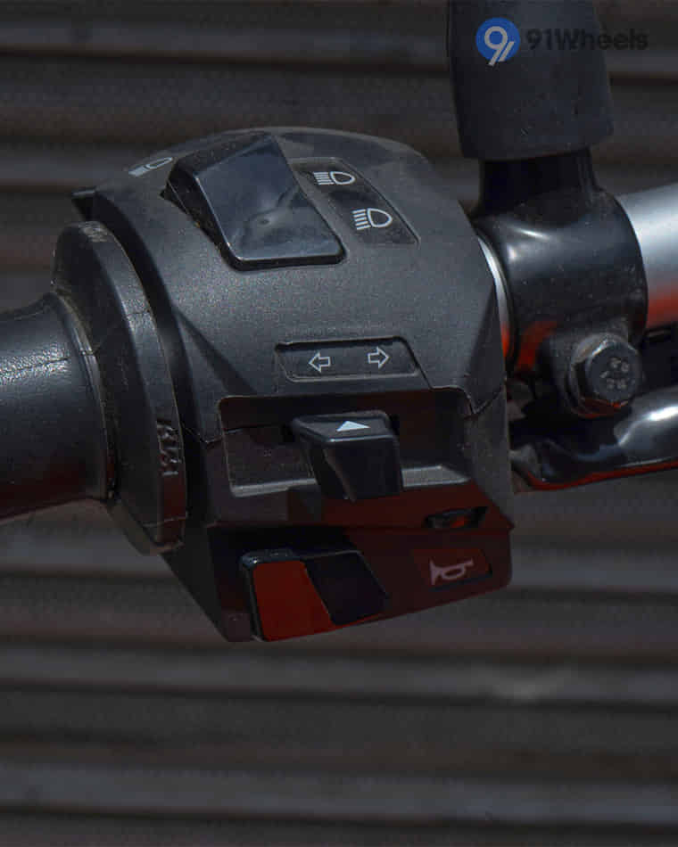 Handlebar & Console Area - 9