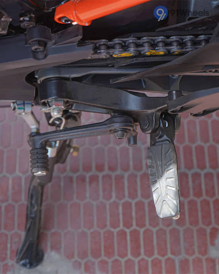 Stands & Utility - 1