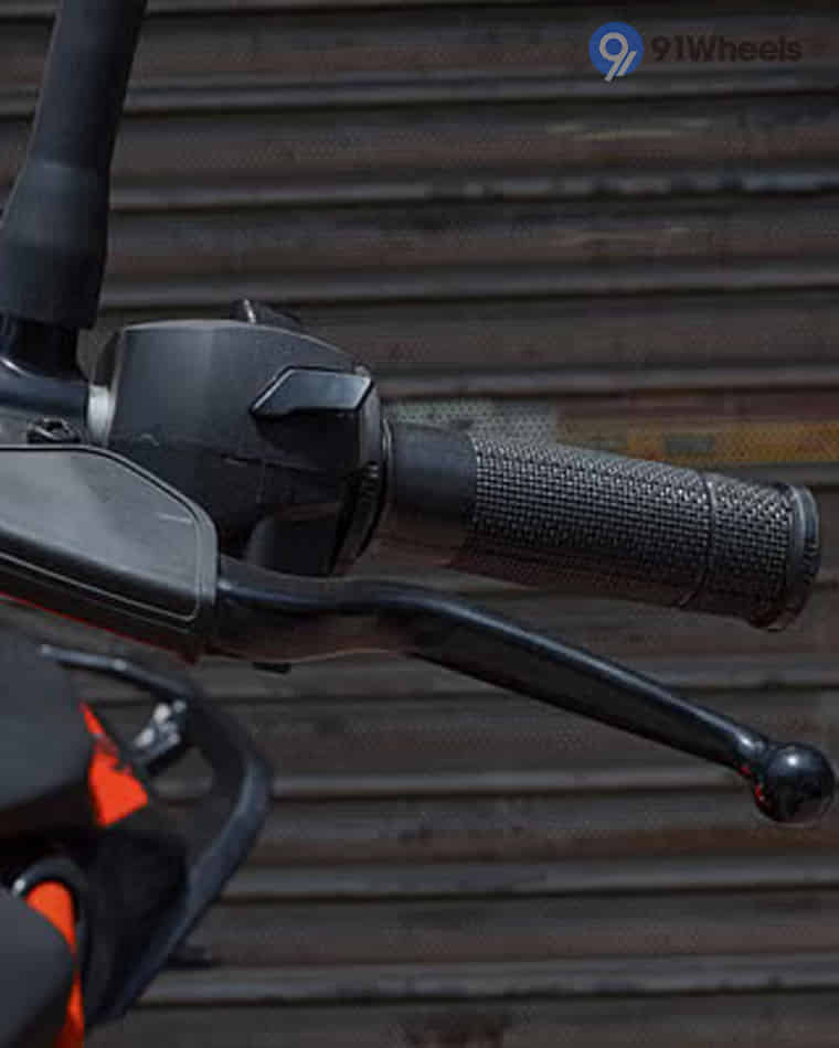 Handlebar & Console Area - 12