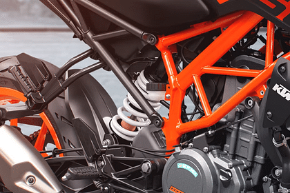 KTM Duke 250 ABS Rear suspension