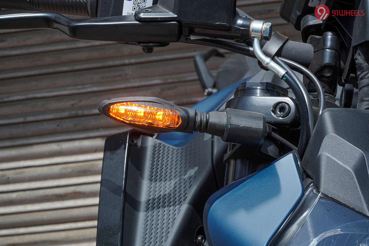 KTM 250 Duke Front Turn Indicators