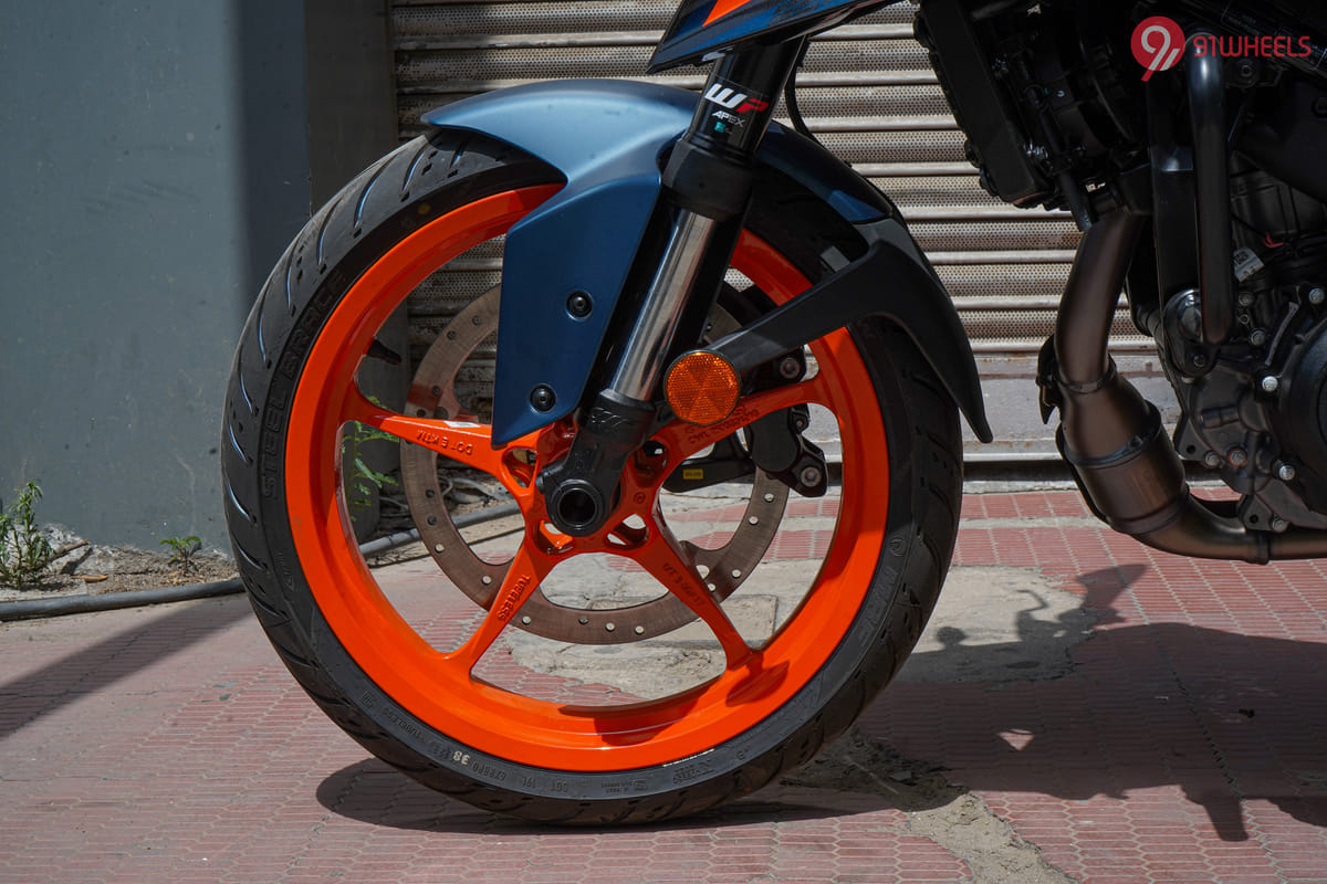 KTM 250 Duke Front WHeel KTM 250 Duke Front WHeel