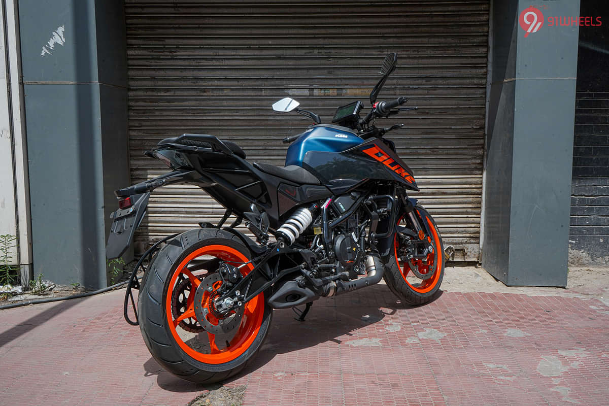 KTM 250 Duke Right Rear Three Quarter