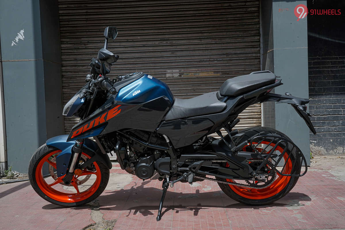 KTM 250 Duke Left Side View