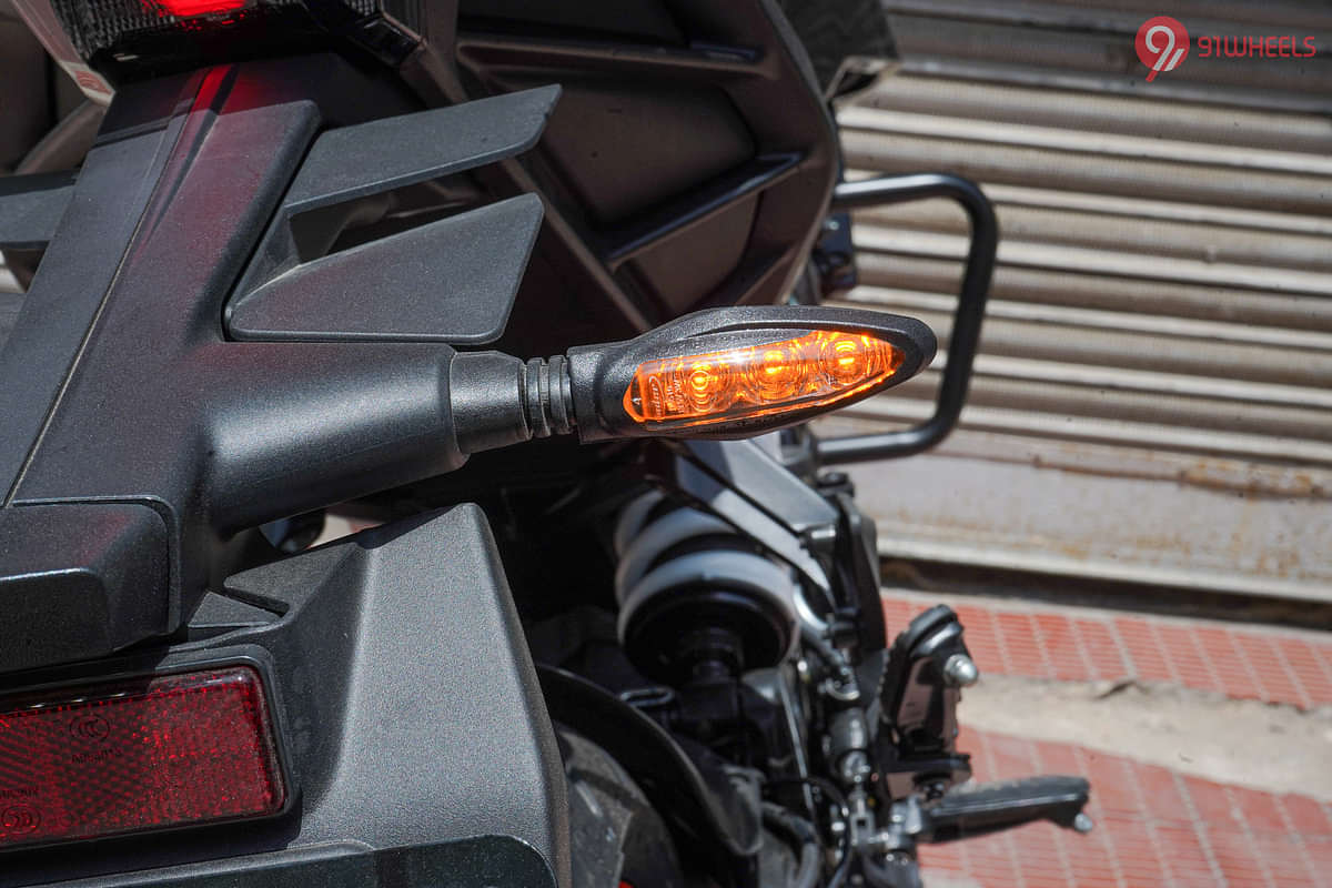 KTM 250 Duke Rear Turn Indicators