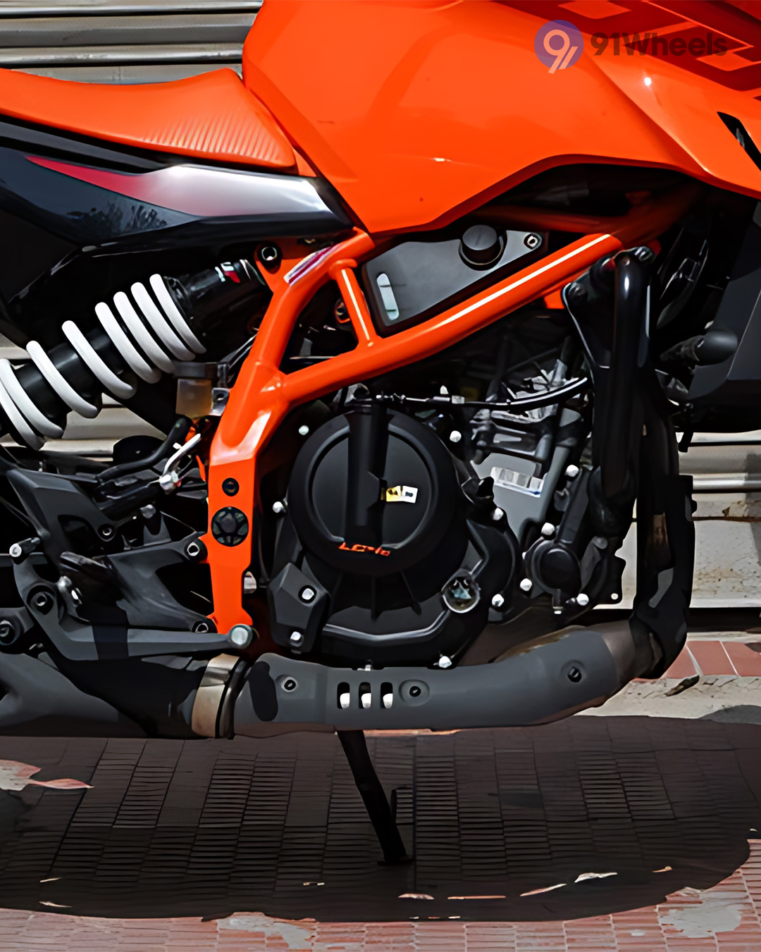 KTM 390 Duke image