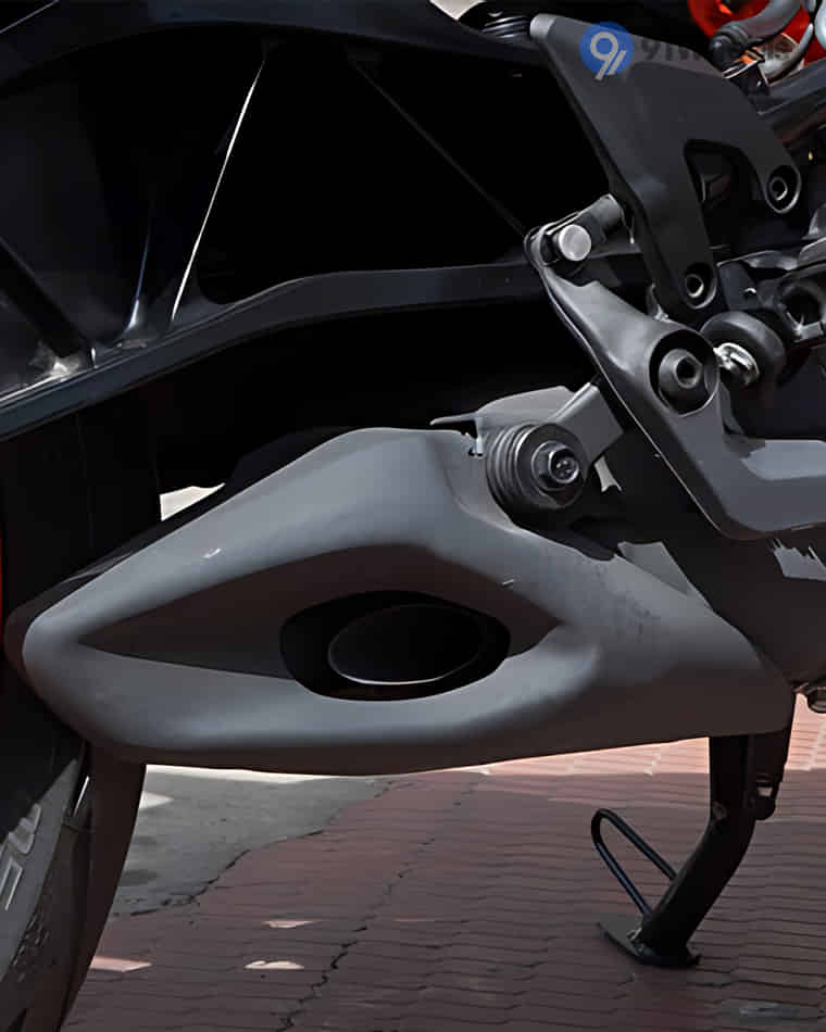 Engine & Exhaust - 3