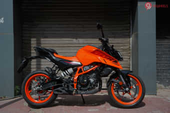 KTM 390 Duke Right Side View KTM 390 Duke Right Side View