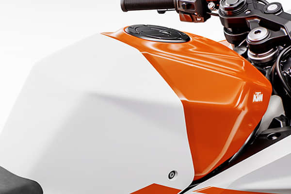 KTM RC 125 Fuel Tank