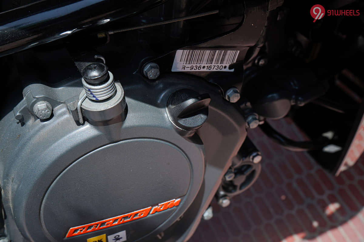 KTM RC 200 Oil Cap/Dipstick