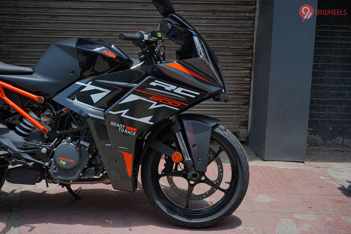 KTM RC 200 Side Fairing