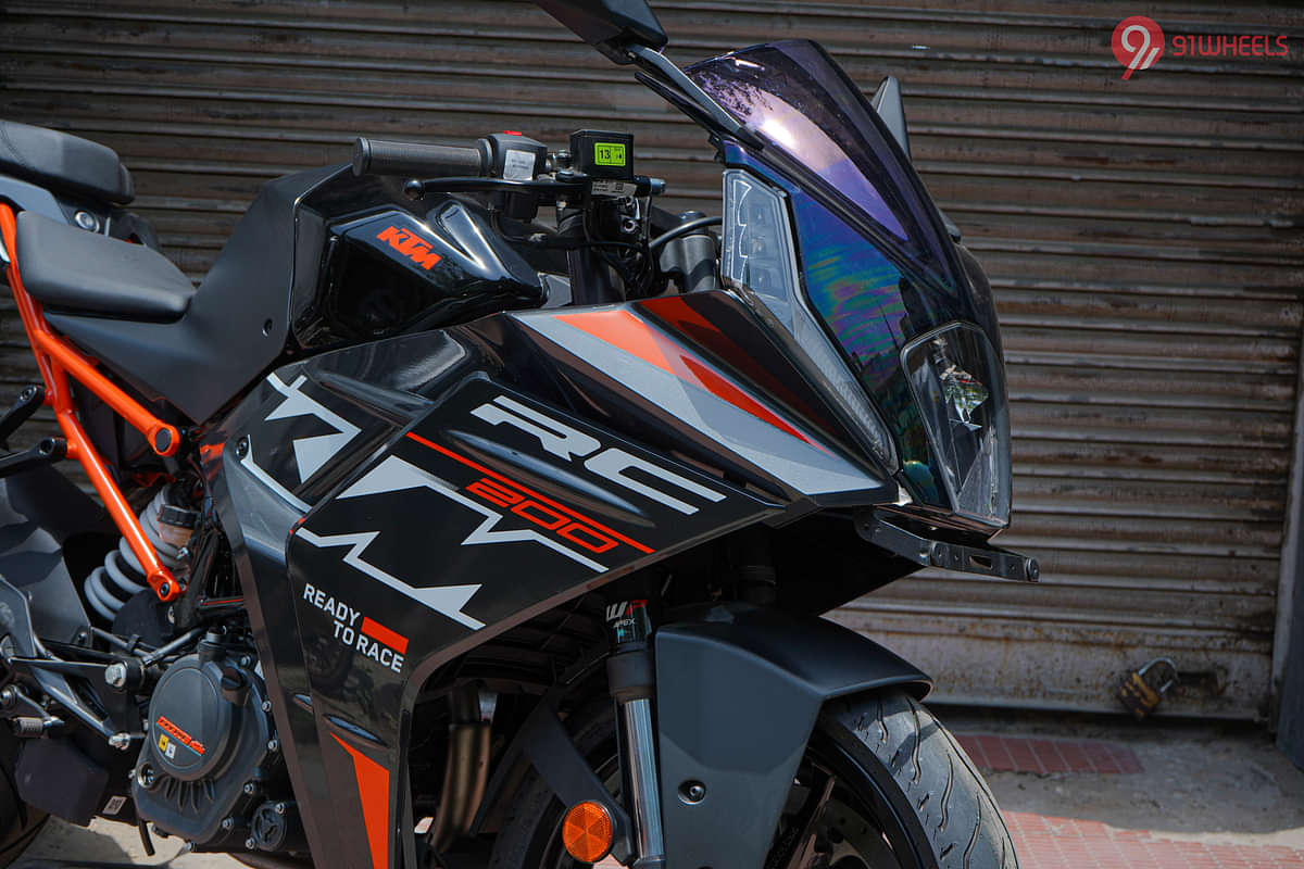 KTM RC 200 Side Fairing