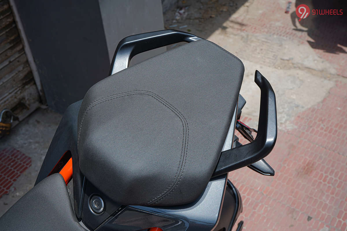 KTM RC 200 Pillion Seat