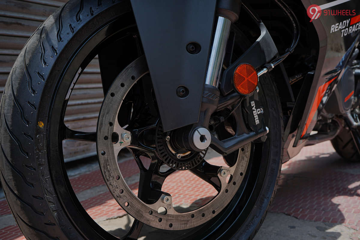 KTM RC 200 Front Disc Brake