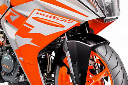 KTM RC 200 STD Price, Images, Mileage, Specs & Features