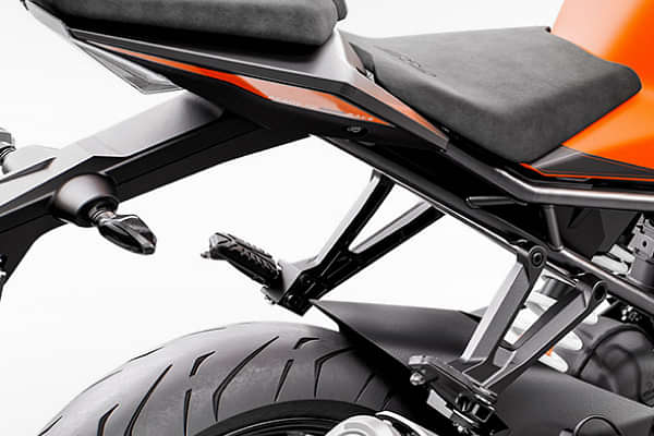 KTM RC 390 Rider Seat
