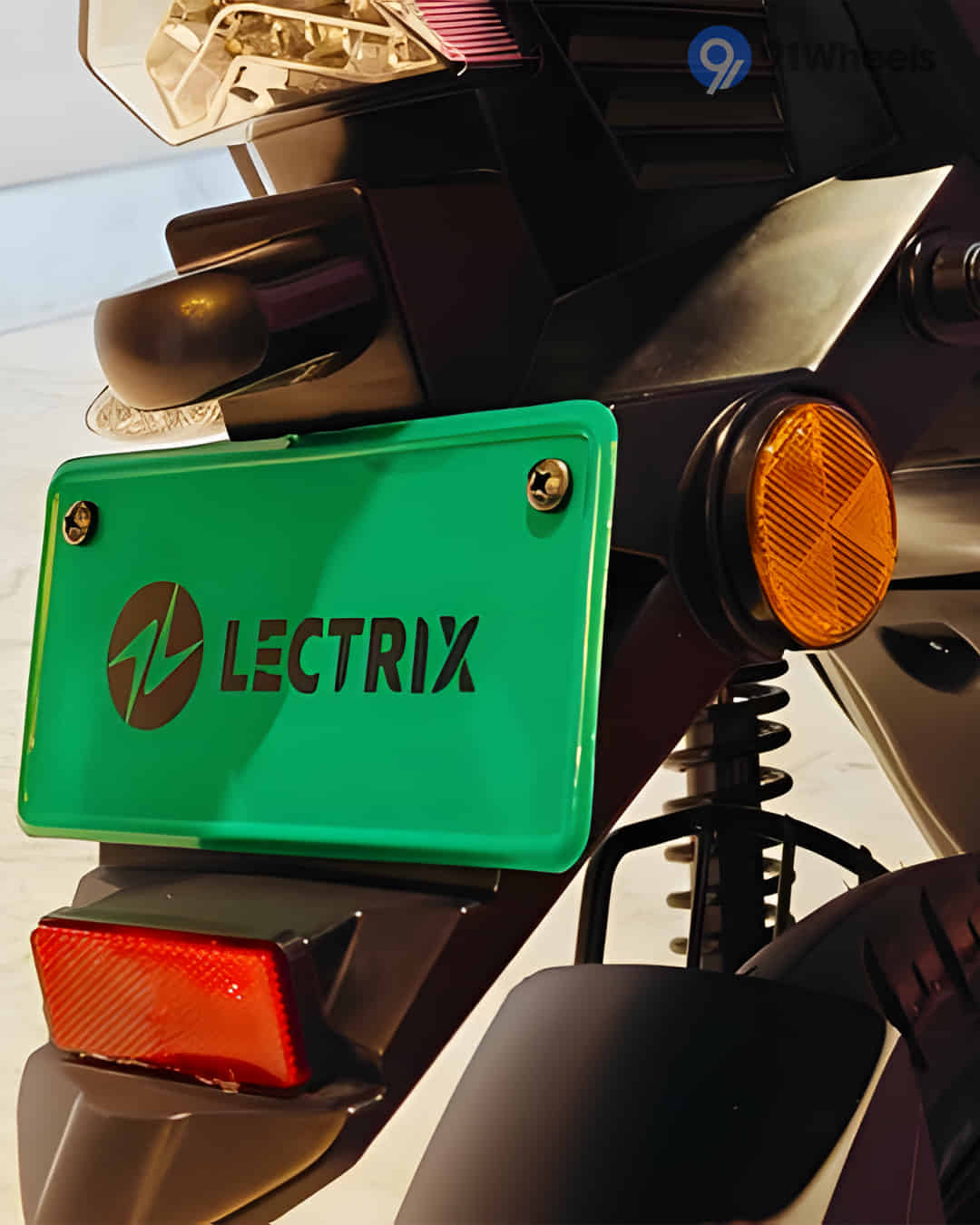 Rear Reflex Reflector