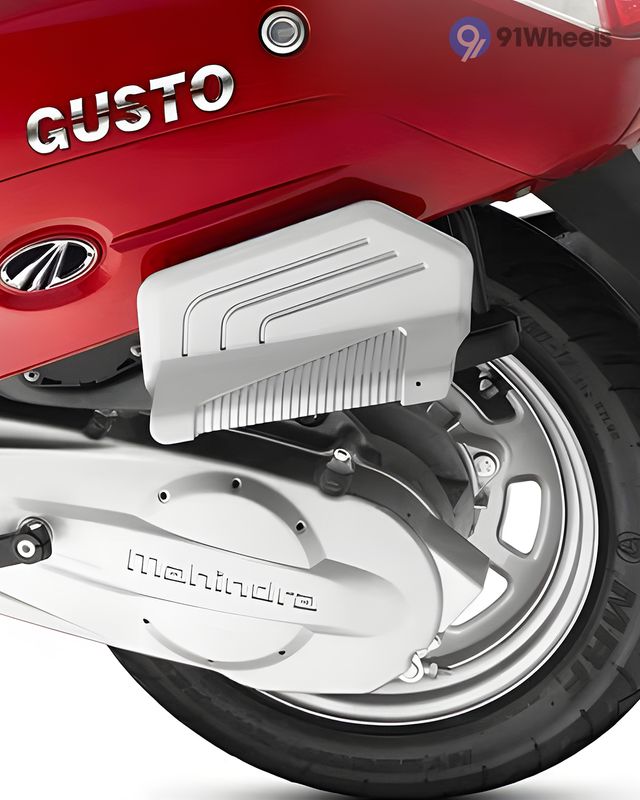 Gusto Left Side Body Panel Badge