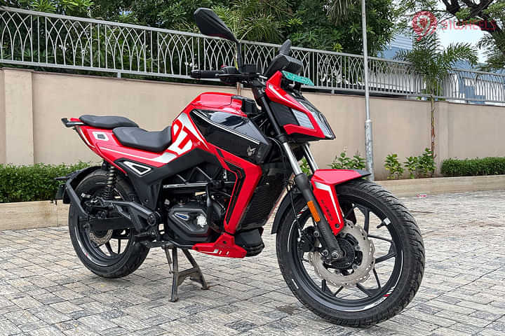 Matter Aera Right Front Three Quarter