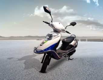 Merico Eagle-100 (4.8) Left Front Three Quarter Merico Eagle-100 (4.8) Left Front Three Quarter