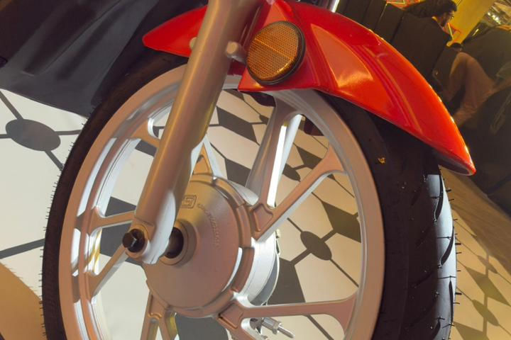 Numeros n-first Front Wheel Numeros n-first Front Wheel