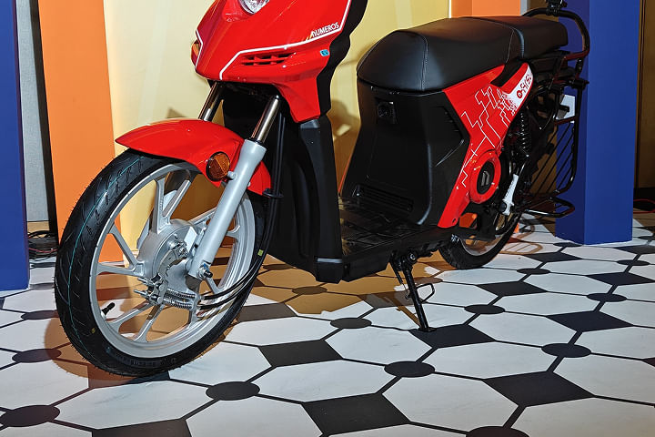 Numeros n-first Front Tyre Numeros n-first Front Tyre