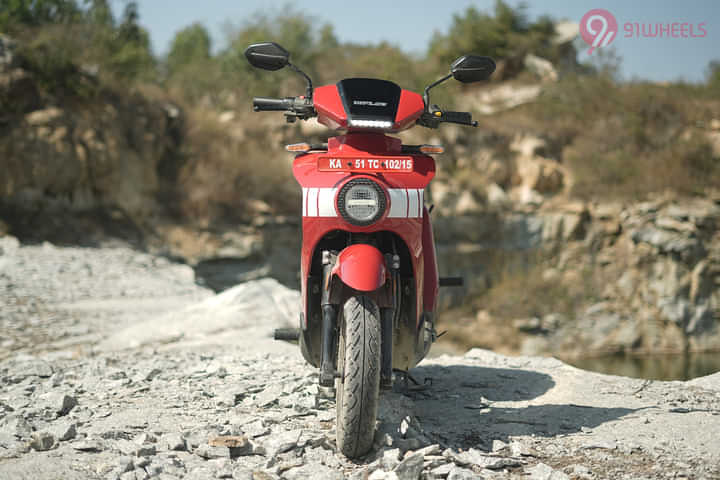 Numeros Diplos Front View Numeros Diplos Front View