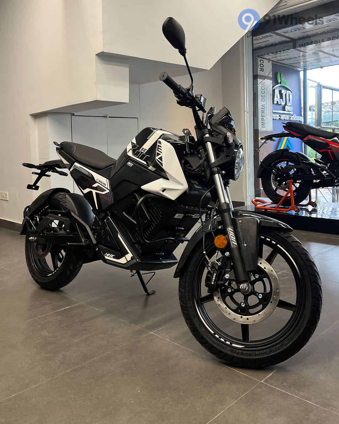 Right Front Three Quarter