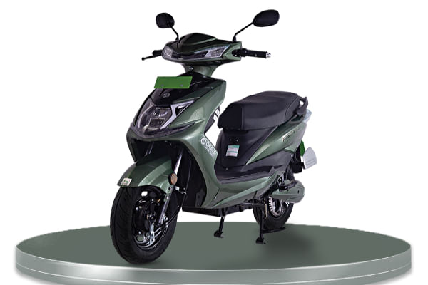 Okaya Electric Faast F2B Left Front Three Quarter