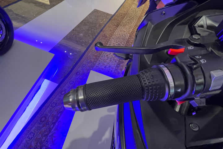 Okaya Electric Ferrato Disruptor Clutch lever