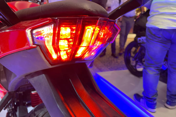 Okaya Electric Ferrato Disruptor Tail Light