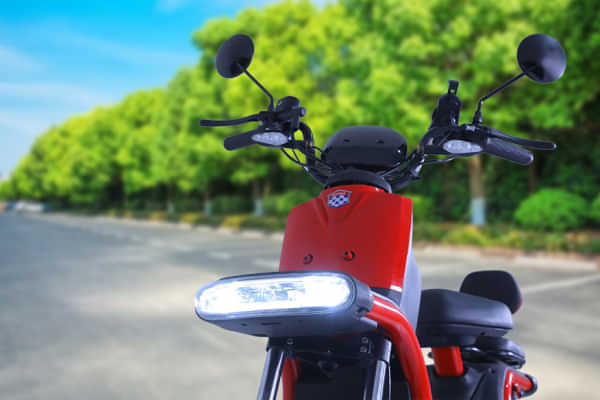 Okinawa Dual Head Light Okinawa Dual Head Light