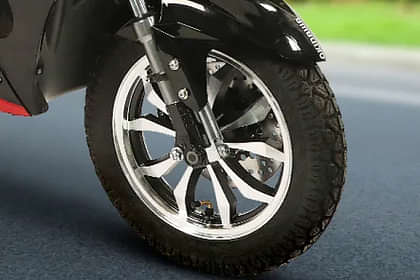 Okinawa iPraise+ STD Front Tyre