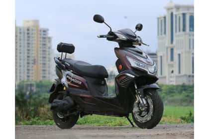 Okinawa iPraise Right Front Three Quarter Okinawa iPraise Right Front Three Quarter