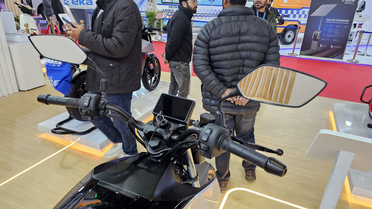 Ola Electric Roadster X TFT / Instrument Cluster