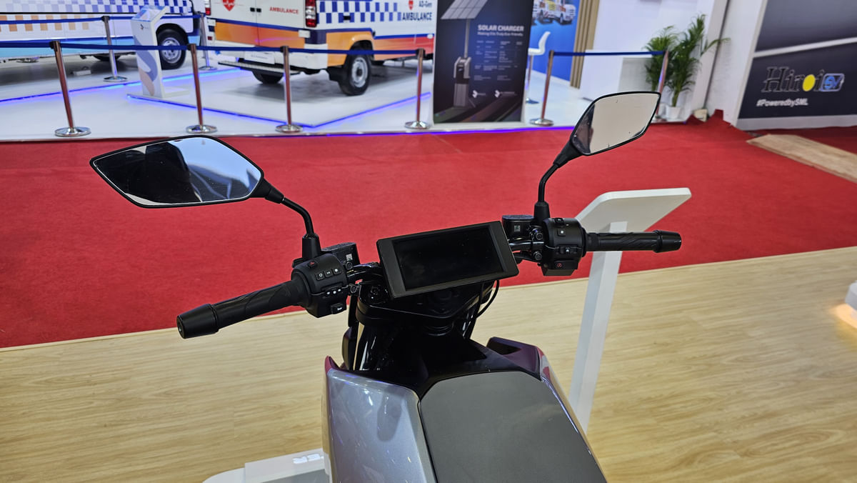 Ola Electric Roadster TFT / Instrument Cluster